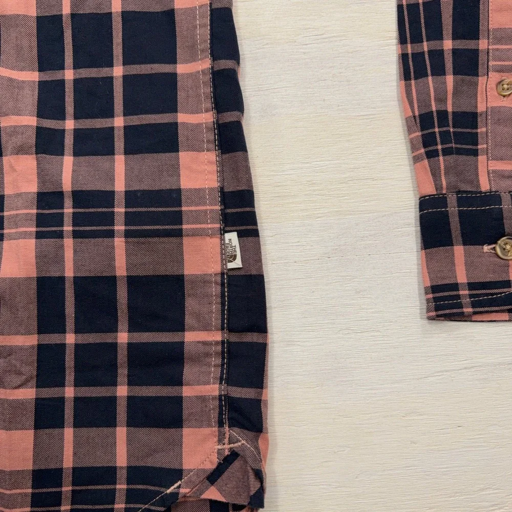 The North Face Shirt Hayden Pass 2.0 Plaid Flannel Pink Navy Mens Size S NWT